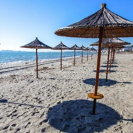 Casa vacanze Charming Accommodation With Swimming Pool Golem (Tirana)