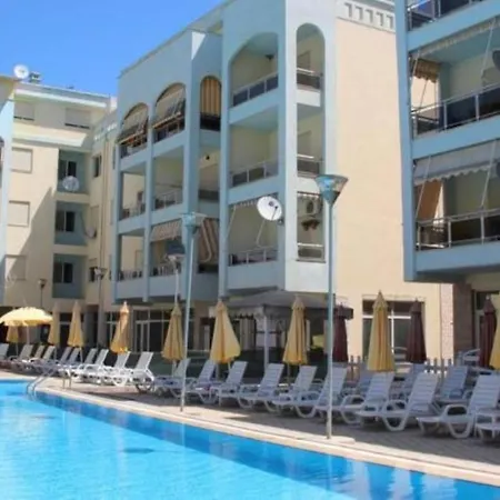 Charming Accommodation With Swimming Pool Casa vacanze Golem (Tirana)